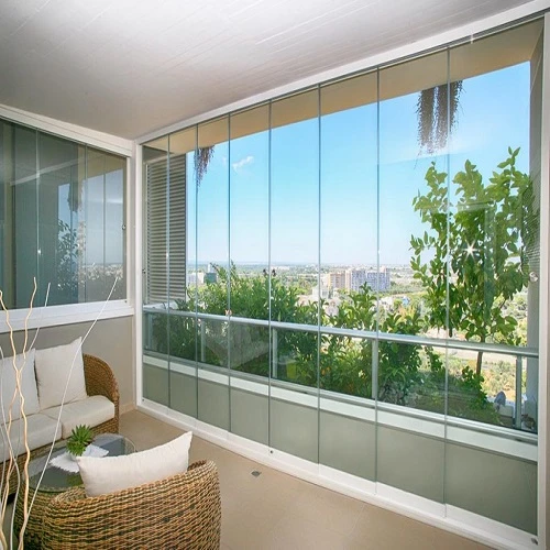 Cam Balkon